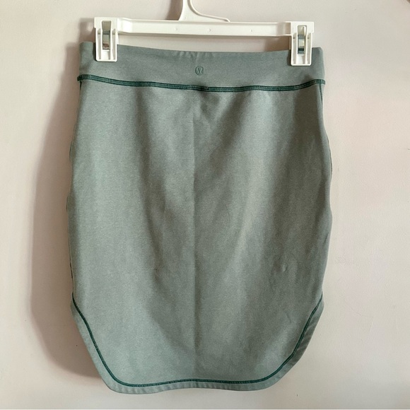 🩶 Lululemon Green Athletic Skirt - Size 4 🩶 - Picture 6 of 6